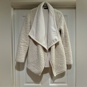 Abercrombie & Fitch - Women's Cream Sherpa Jacket